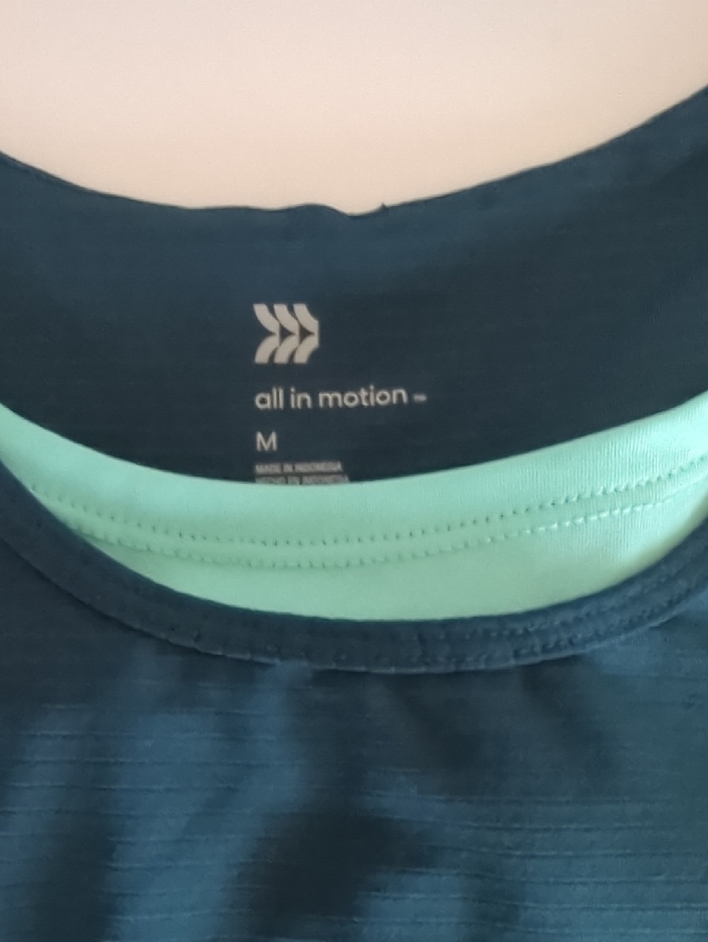All In Motion Tank Size M - Picture 3 of 4